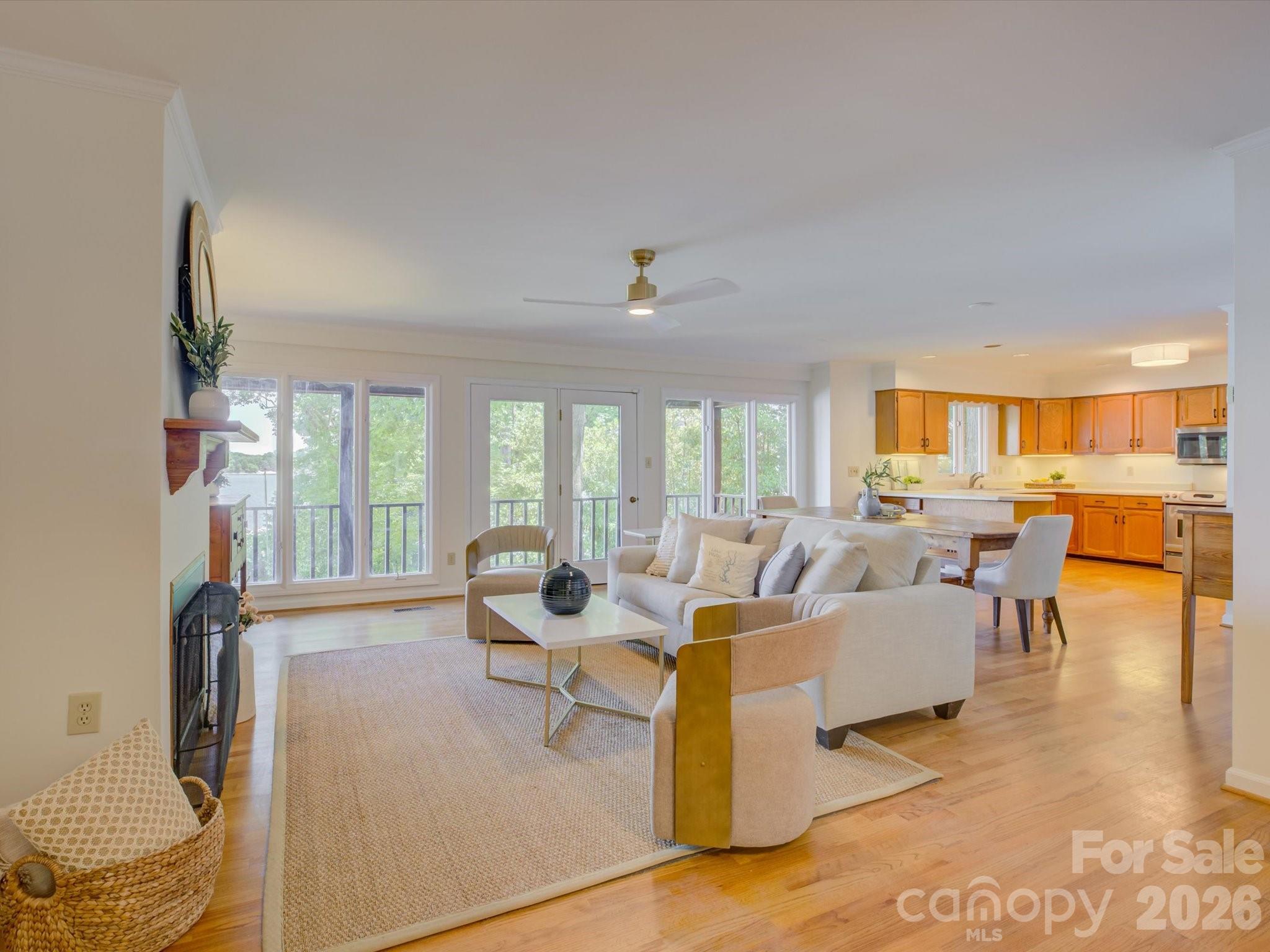 3940 Sandy Point Drive