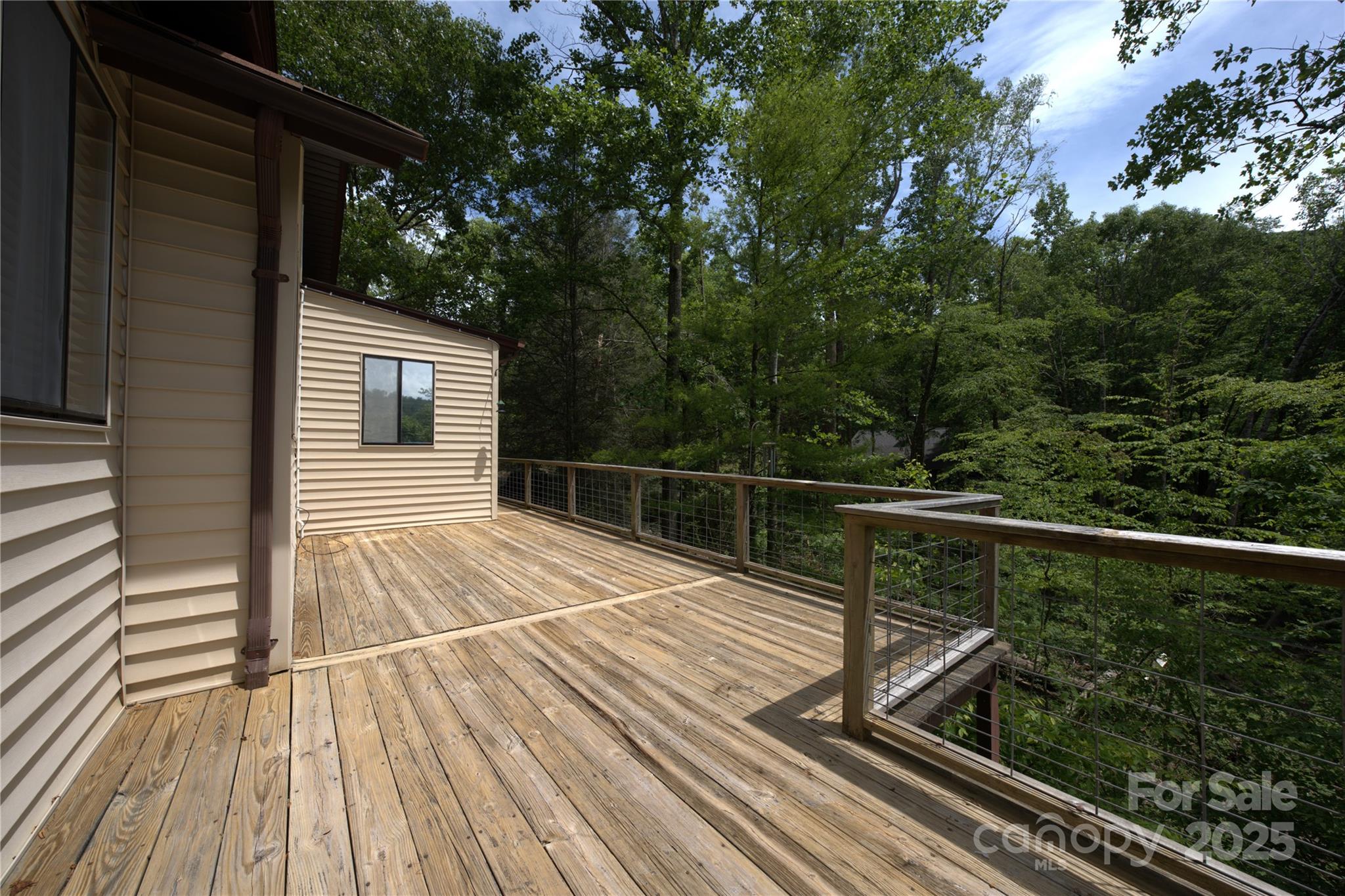 218 McGuffey Ridge Ridge