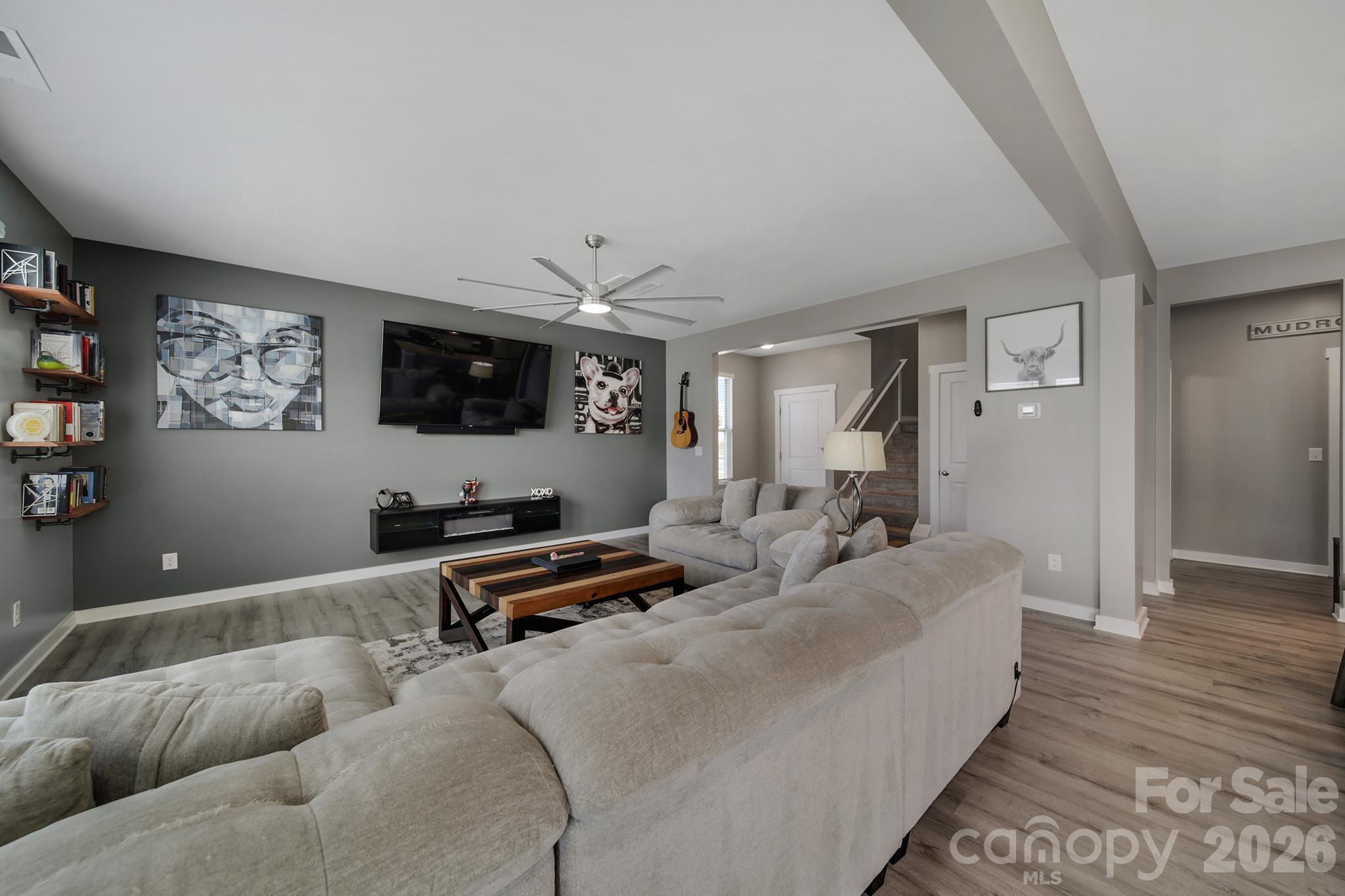 644 Synclaire Place