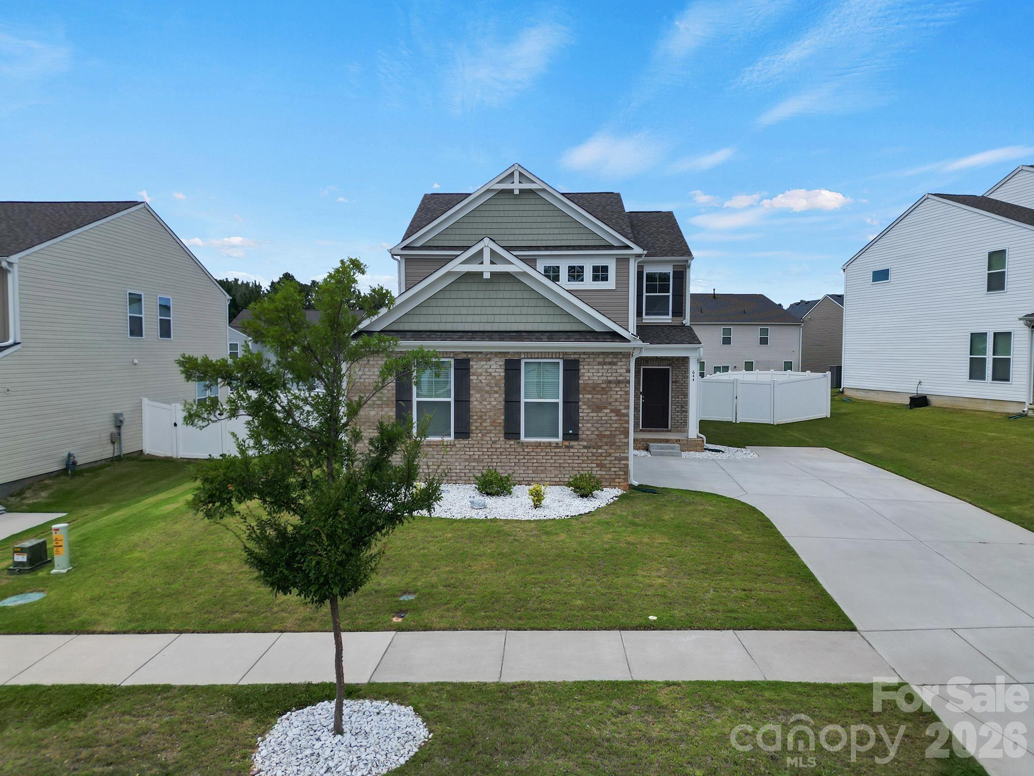 644 Synclaire Place