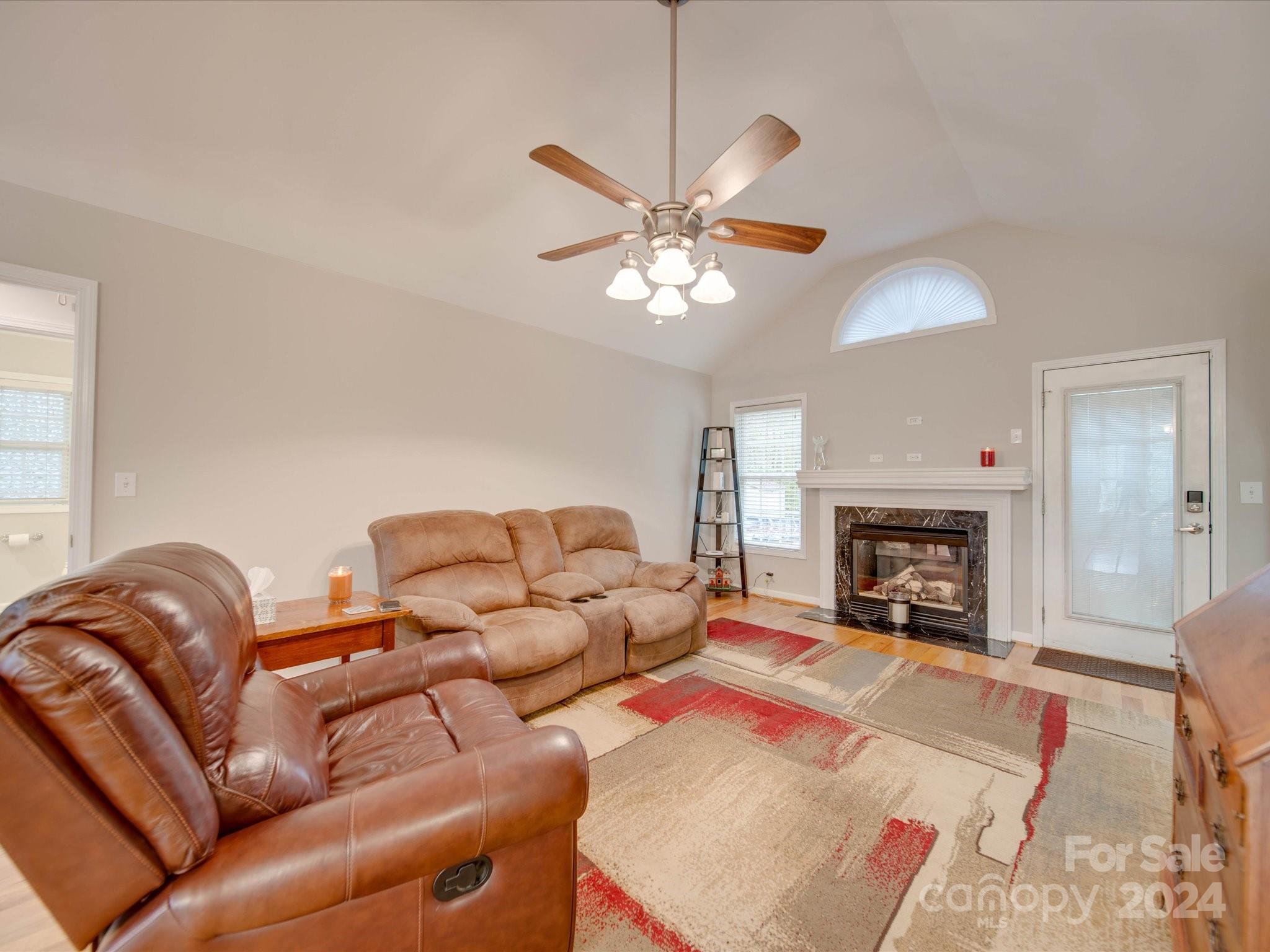 Stonebridge Crossing - Residential