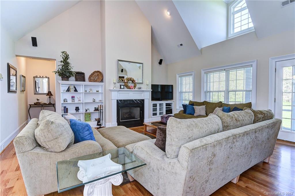 Court Square - Residential