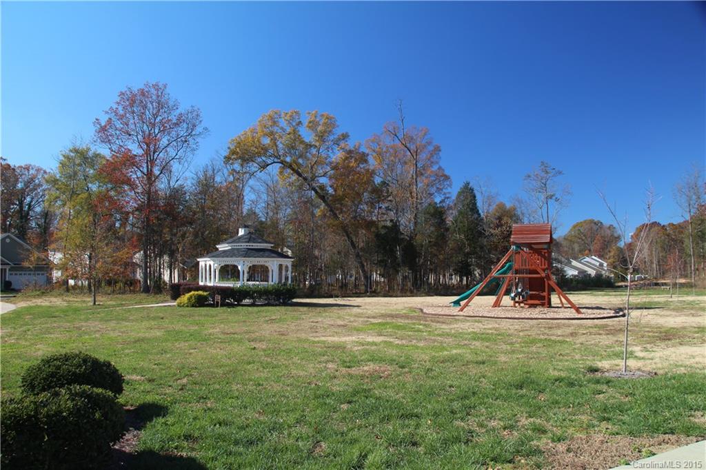 Traditions - Residential