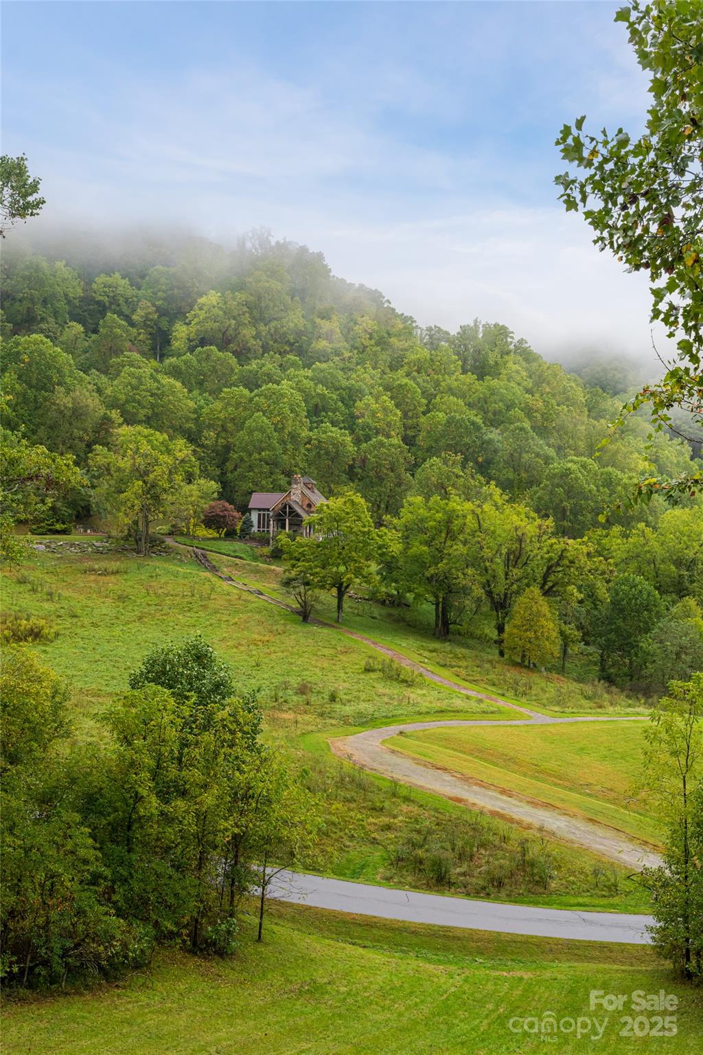 Whisper Mountain - Residential