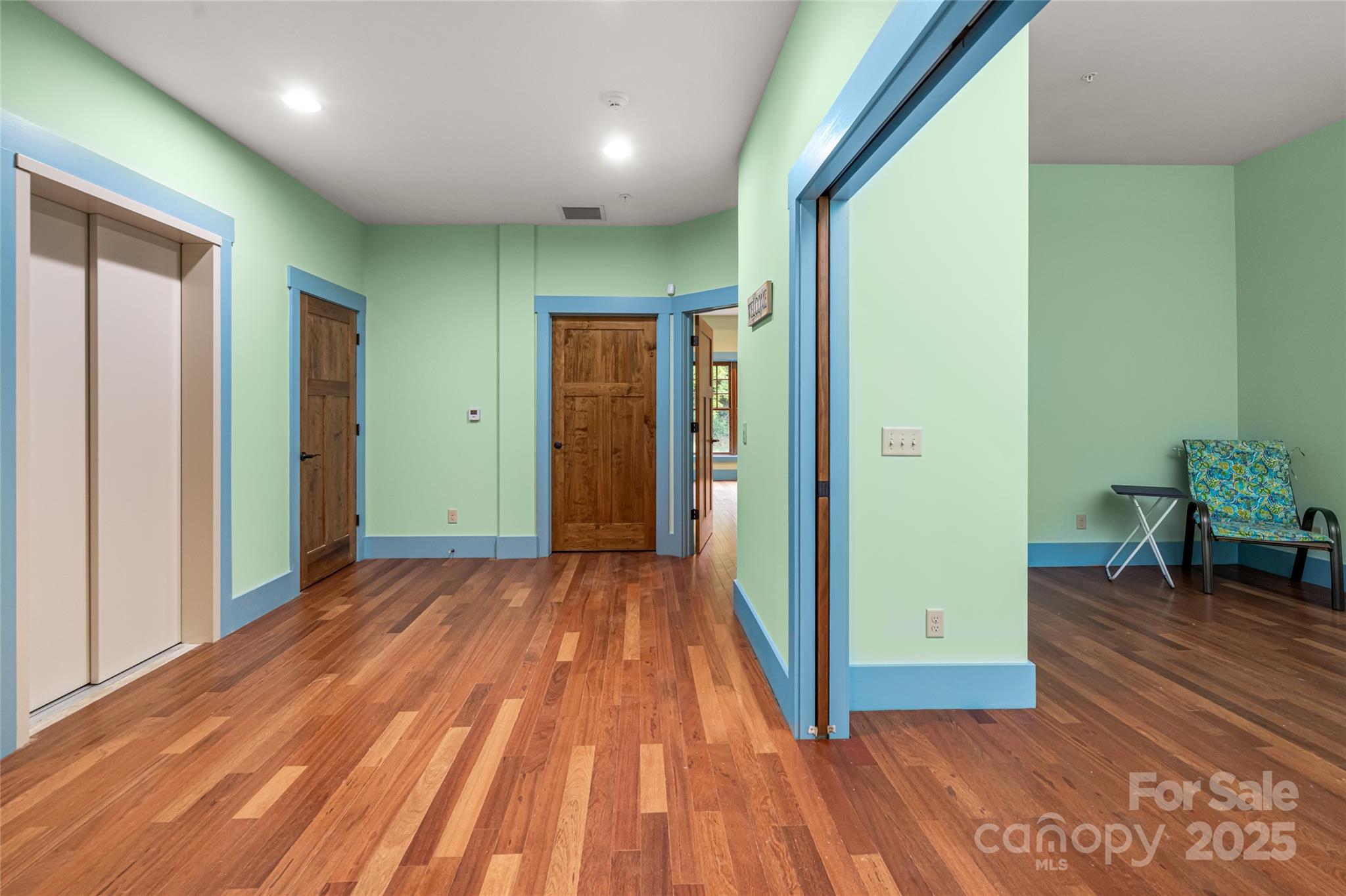 Whisper Mountain - Residential