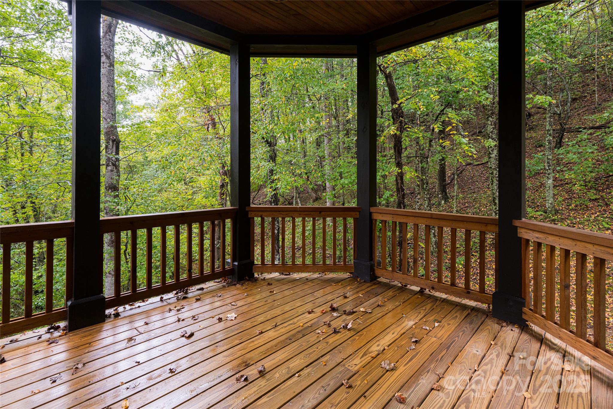 Whisper Mountain - Residential