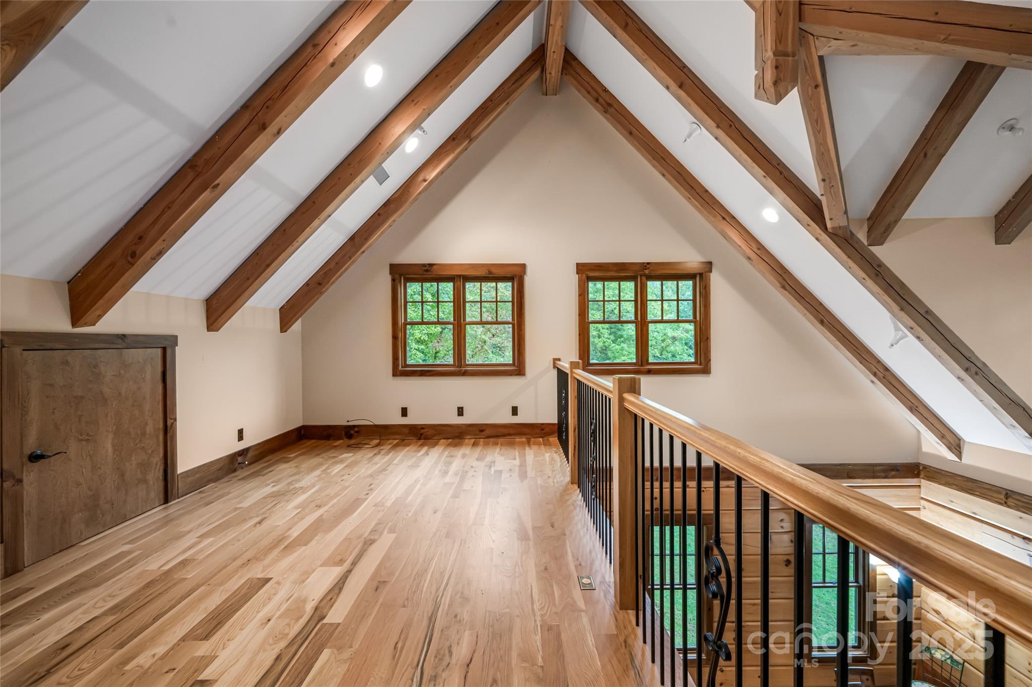 Whisper Mountain - Residential