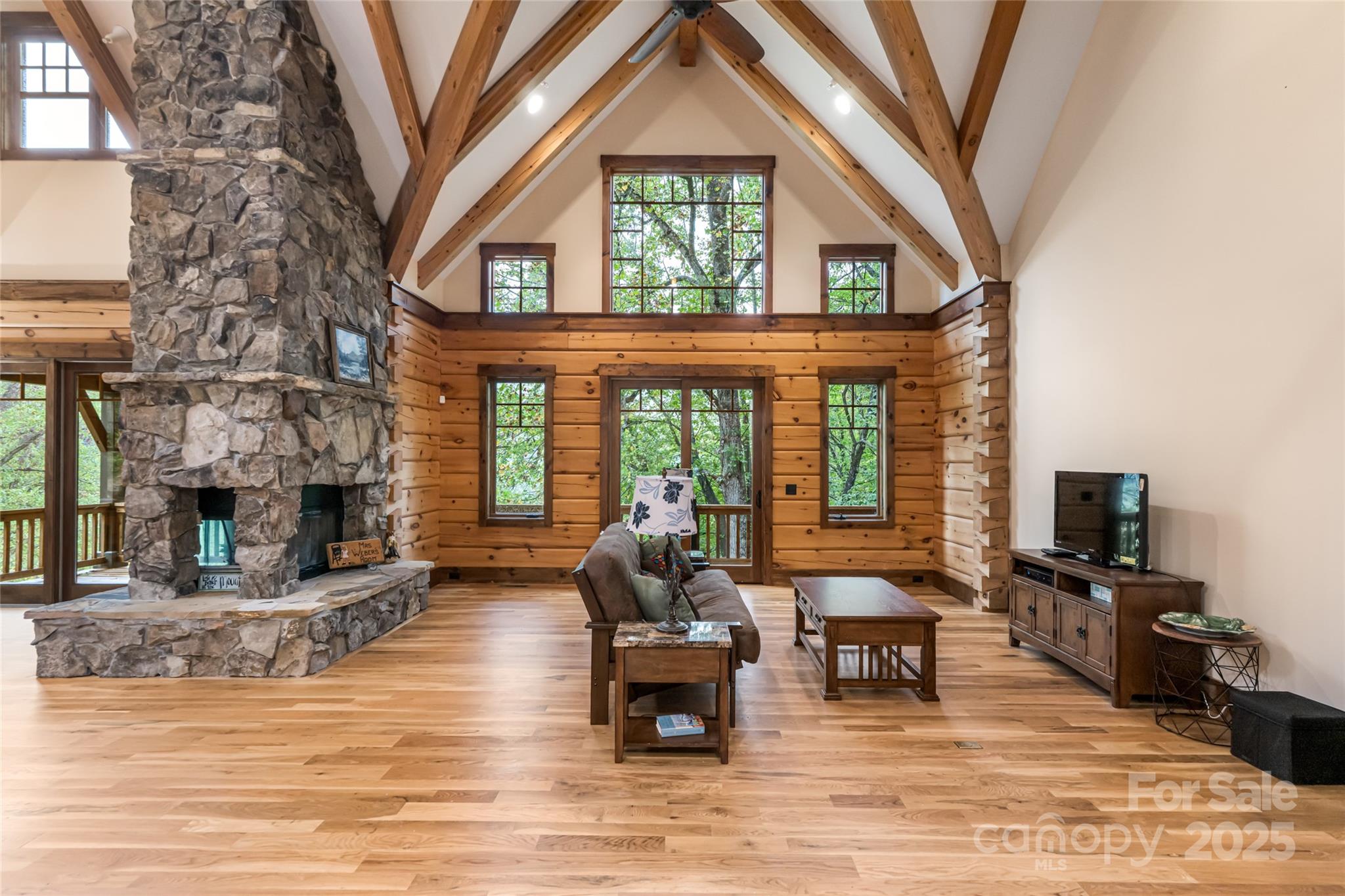 Whisper Mountain - Residential