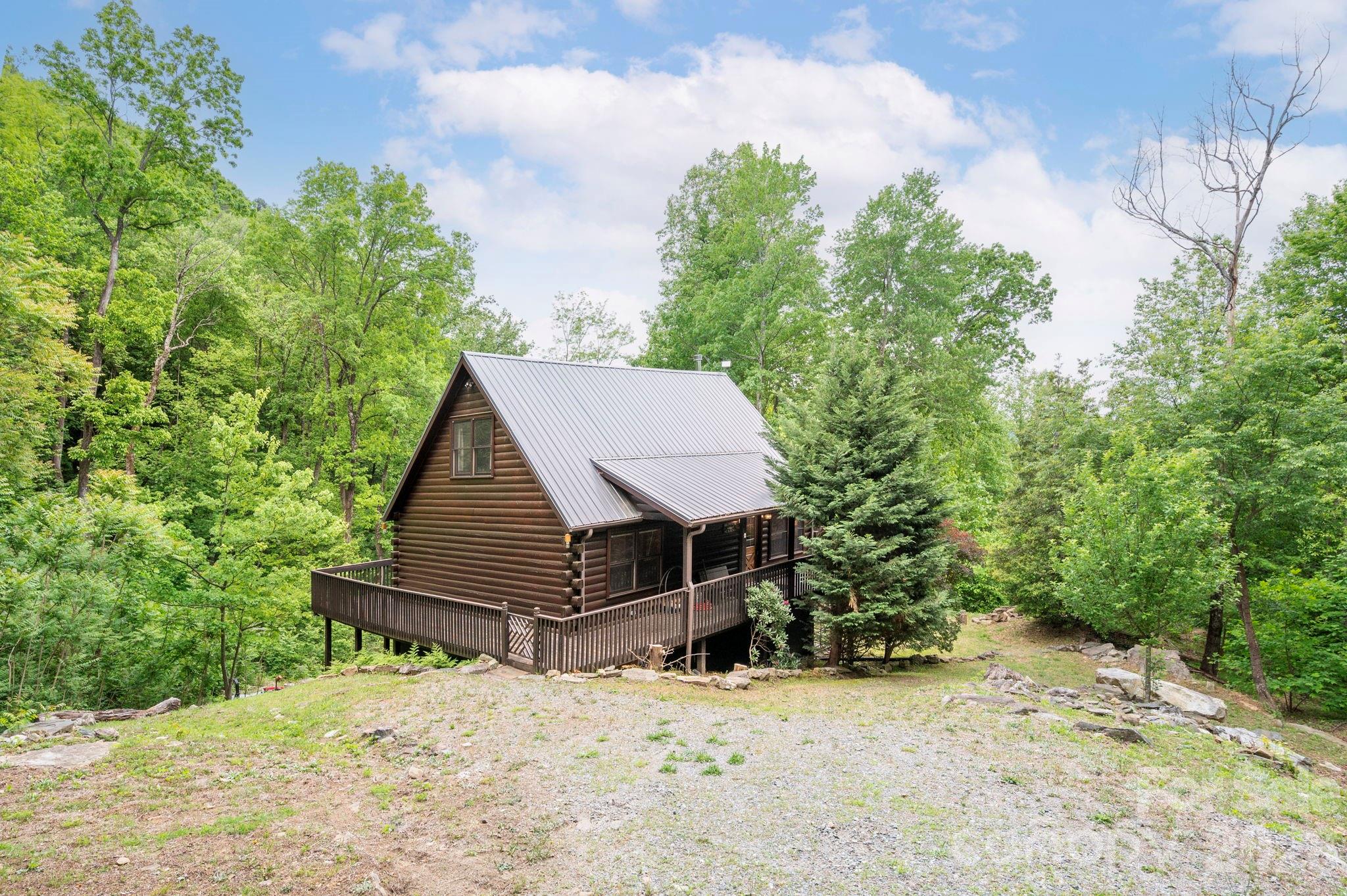 Pinnacle Mountain - Residential