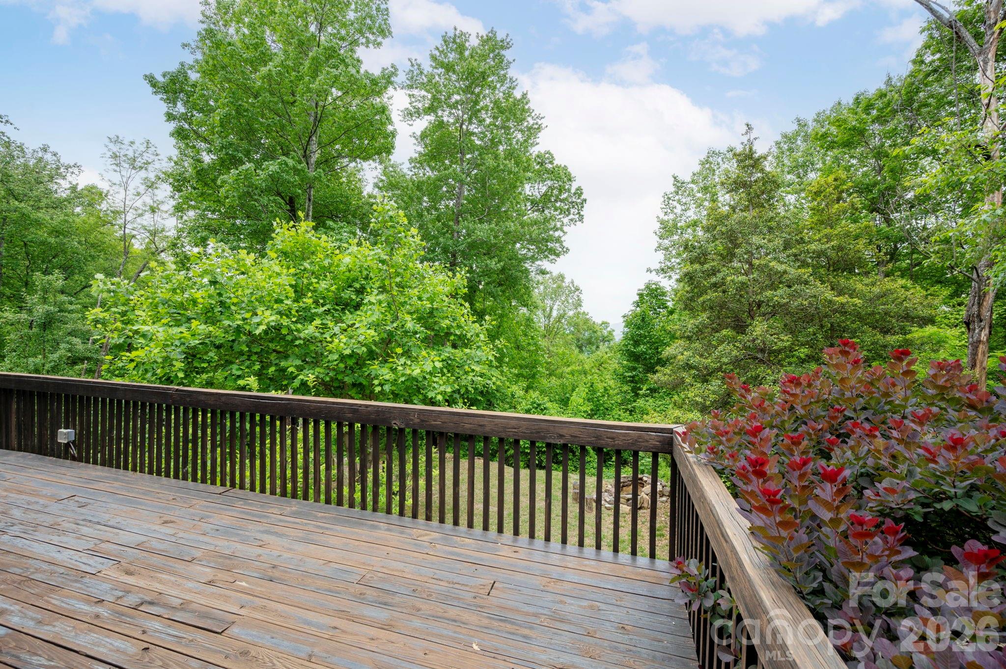 Pinnacle Mountain - Residential