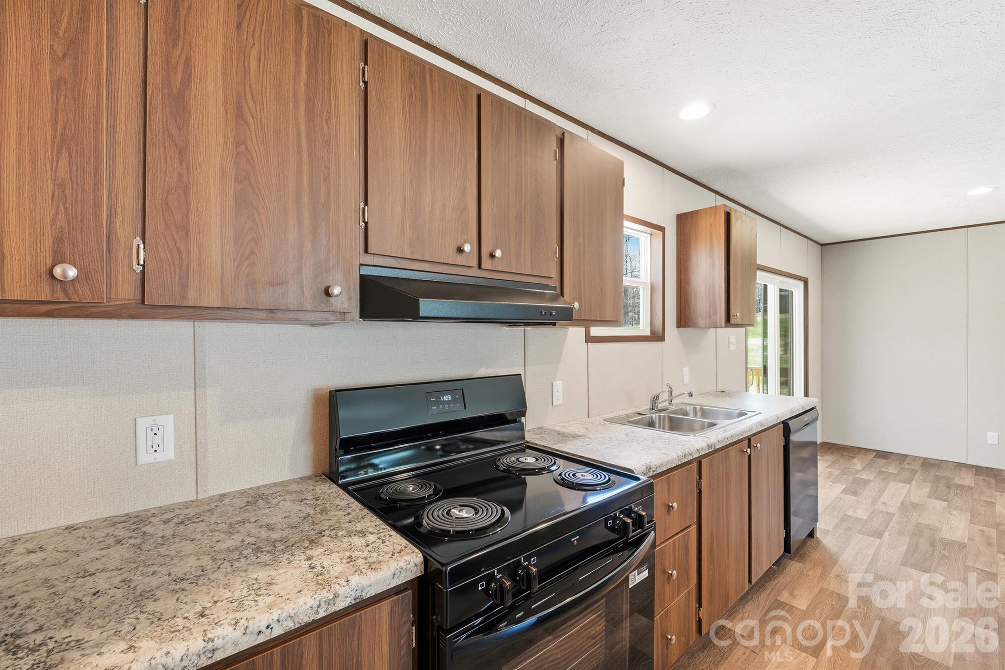 Peaceful Hill - Residential