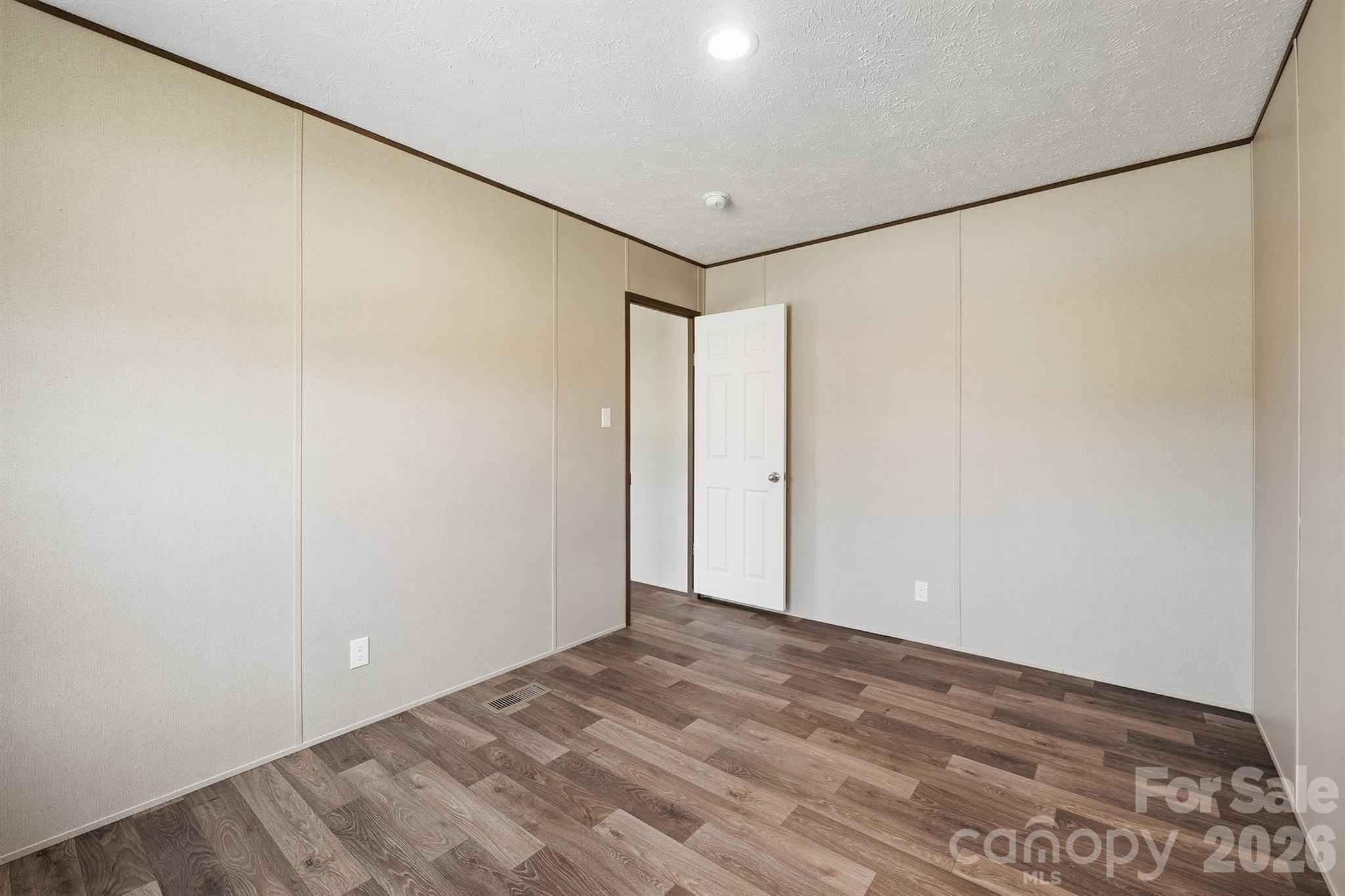 Peaceful Hill - Residential