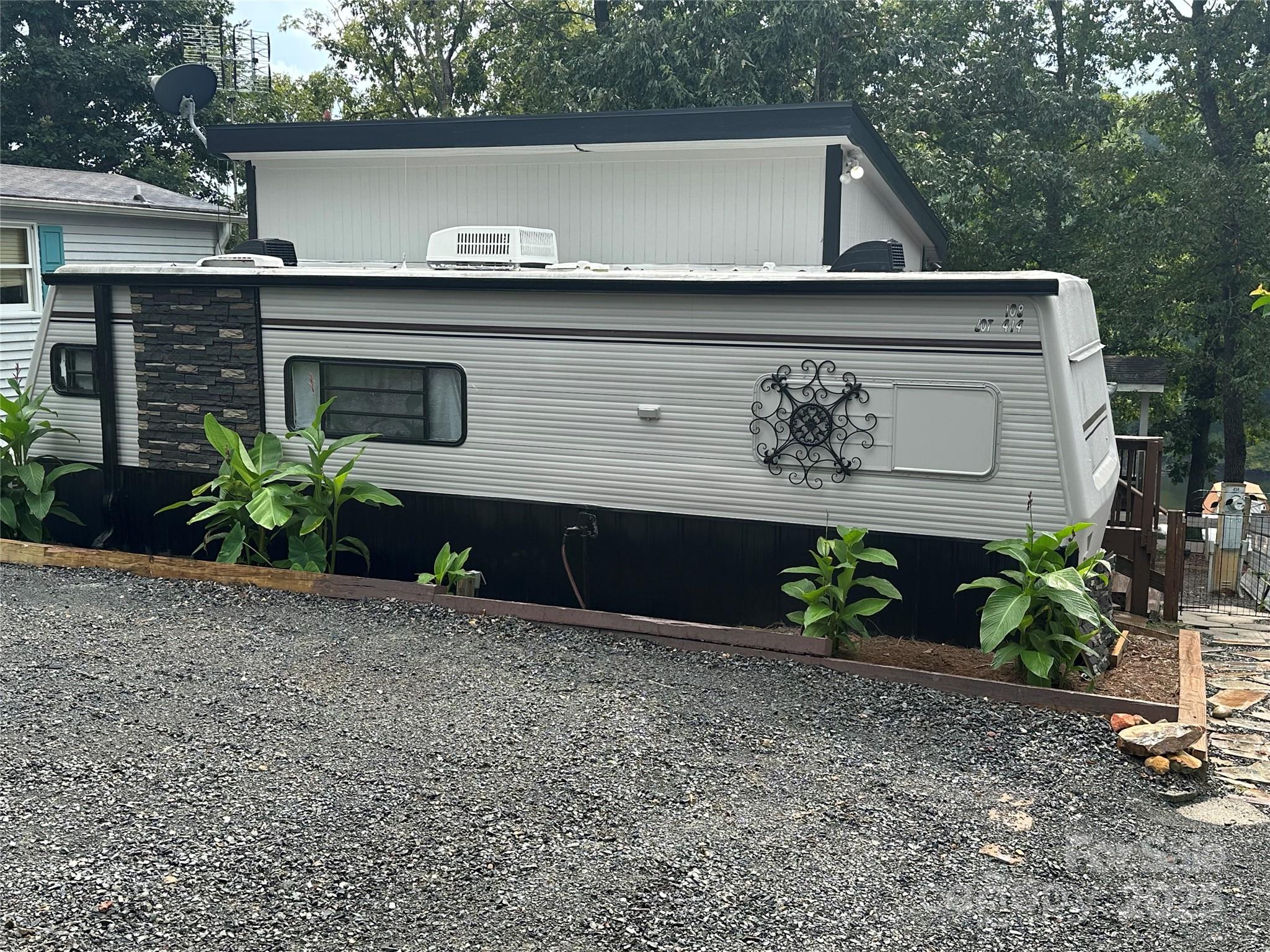 108 Cedar Road