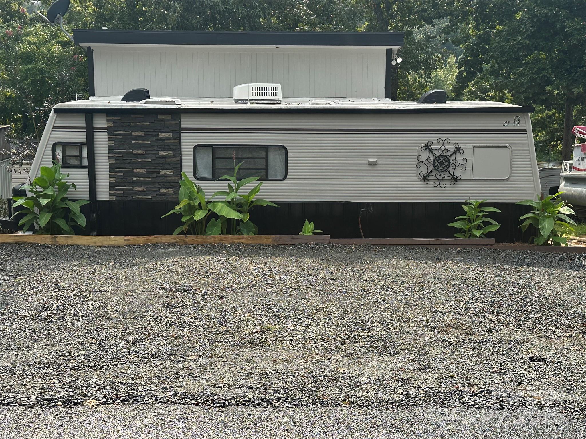 Badin Shores Resort - Residential