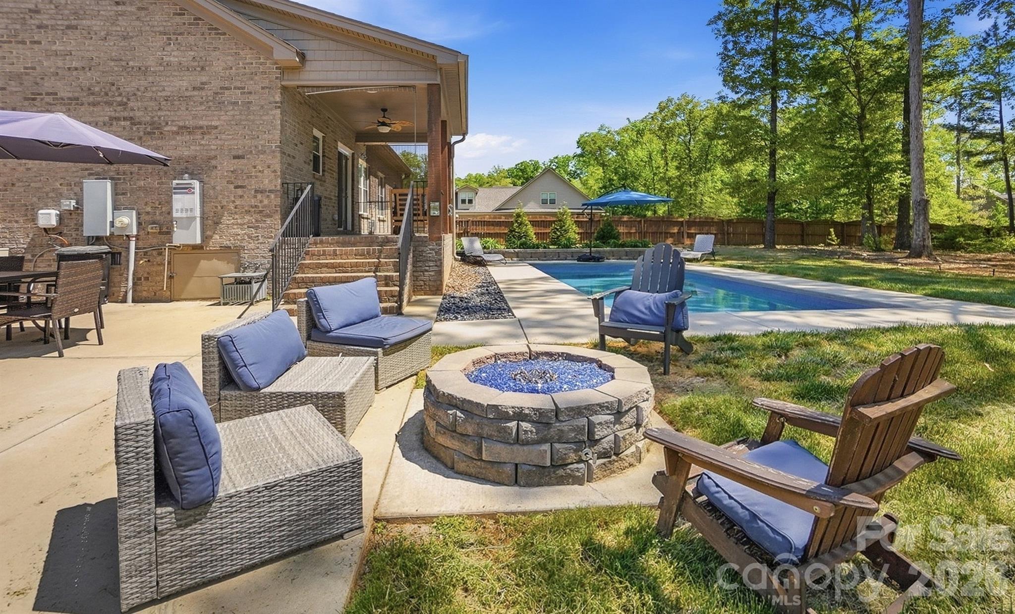 The Oaks at Camden - Residential