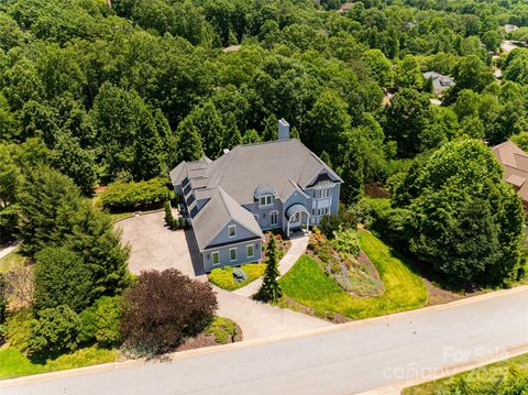 2005 Viburnum Lane Asheville NC 28803