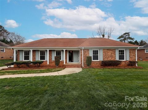 6214 Ashcrest Drive Charlotte NC 28217