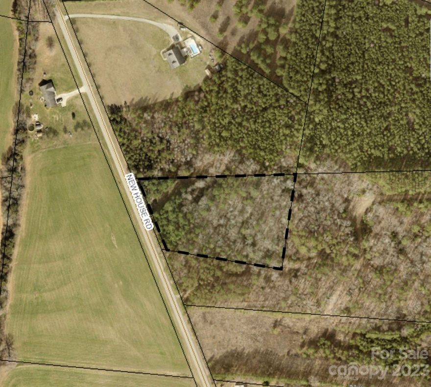 Looking for a great building lot in the quiet countryside?  Don't miss 2044 New House Road. Build your dream home on this 3.15 acre lot located between larger parcels of farmland giving you privacy and peace. Public utilities available, septic necessary. No survey and no Perc Test of record. Recorded easement for access. Located just minutes from Uptown Shelby!