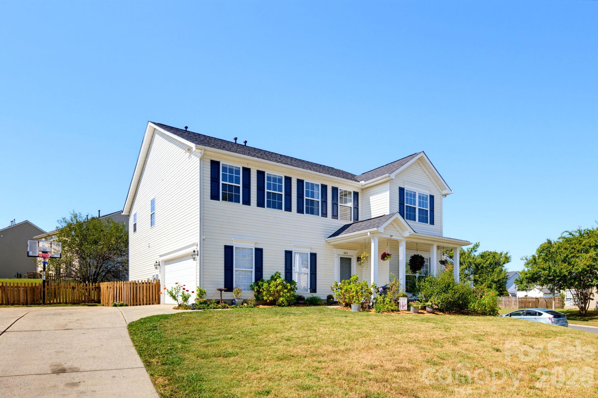 4425 Golden View Drive