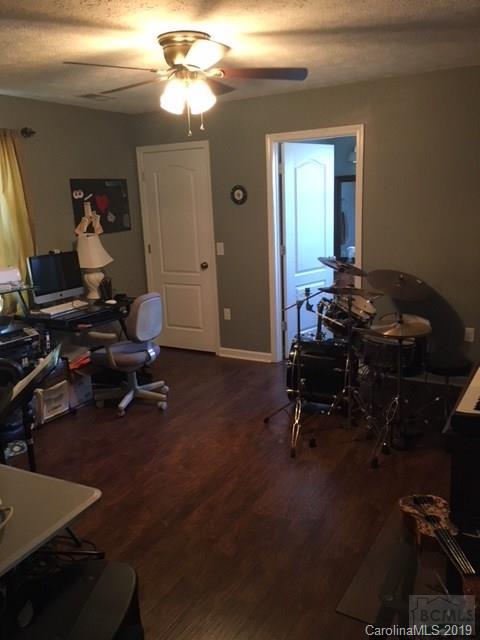 Glen Alpine - Residential