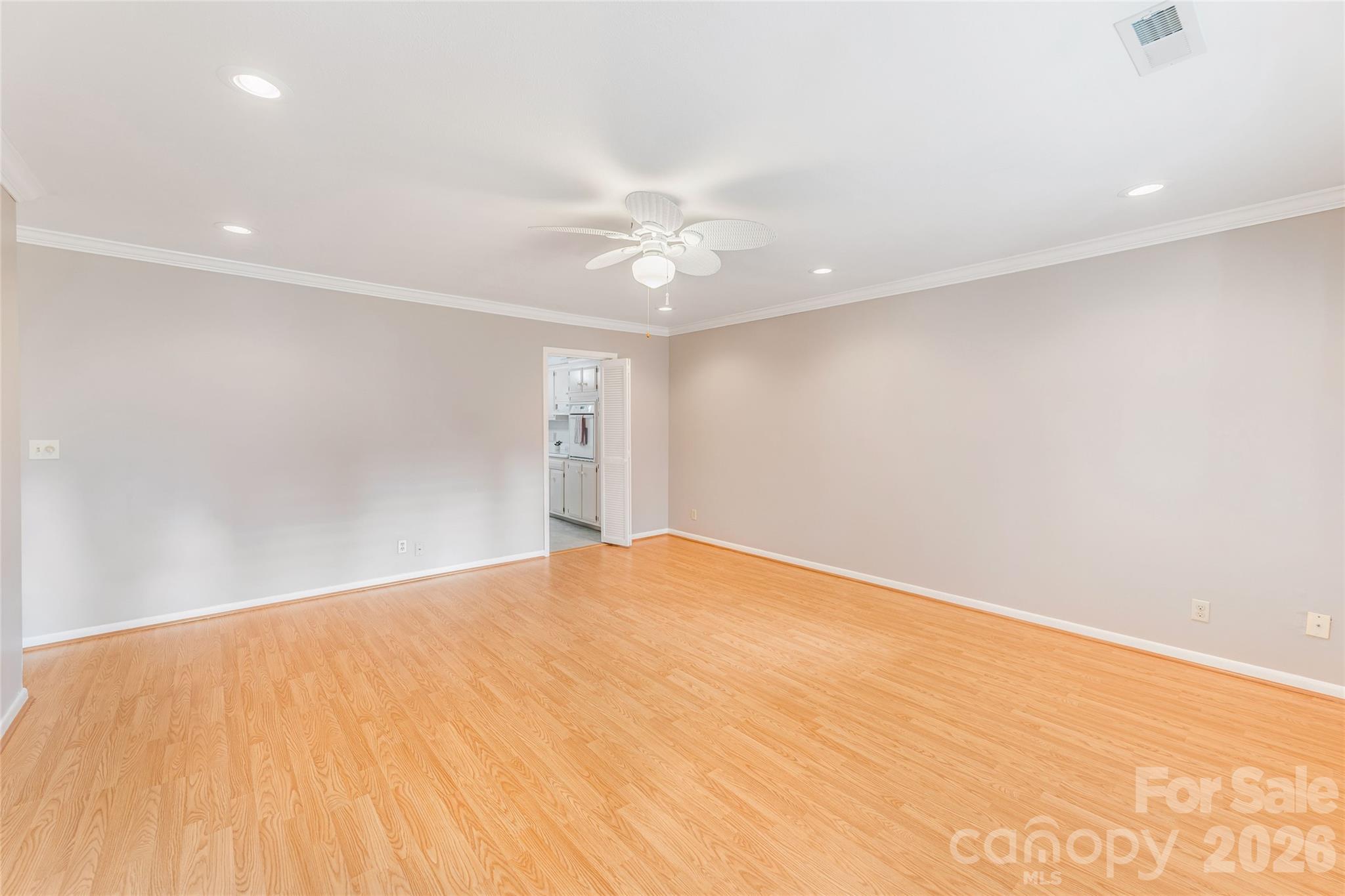 Flat Rock Manor - Residential