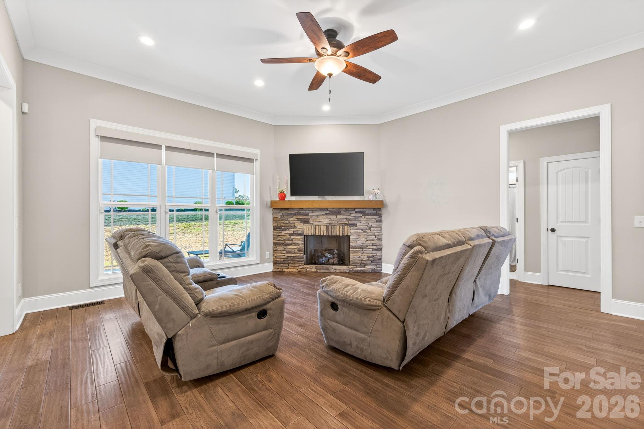 Ruby Ridge - Residential