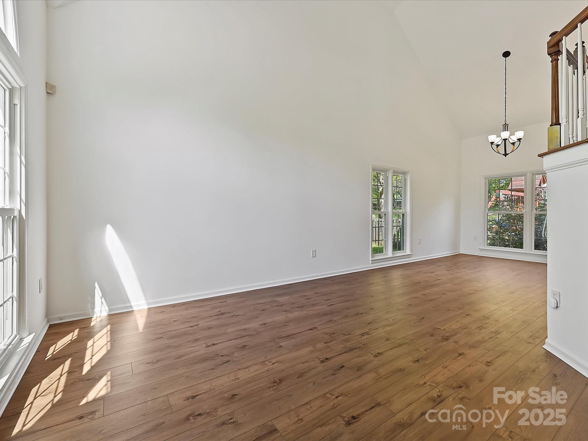 12100 Bay Tree Way