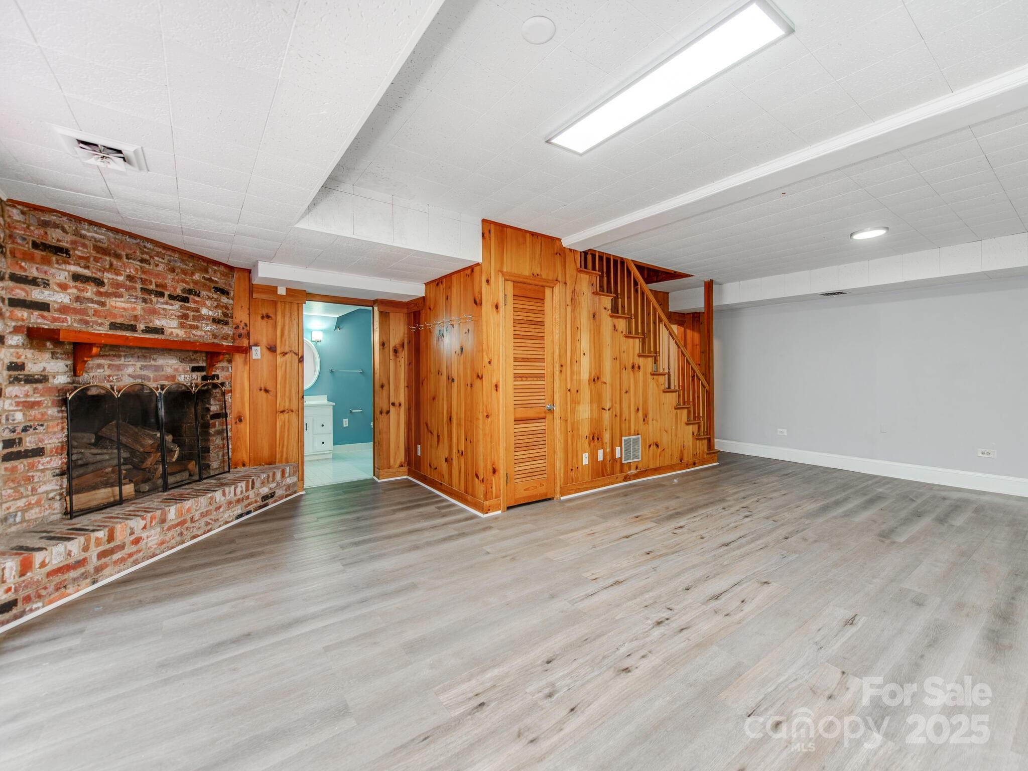 Burtonwood - Residential