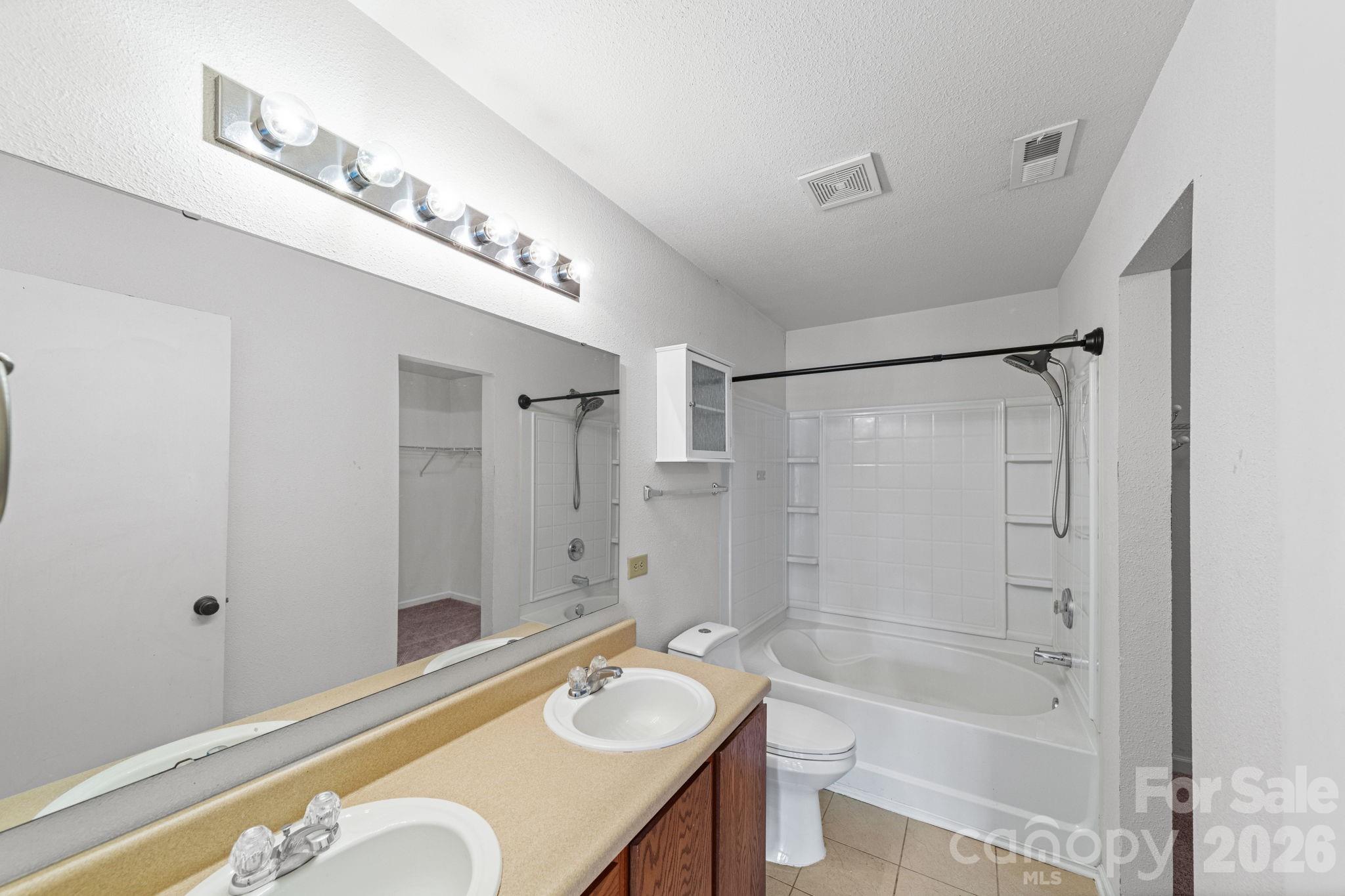 Herons Pond - Residential