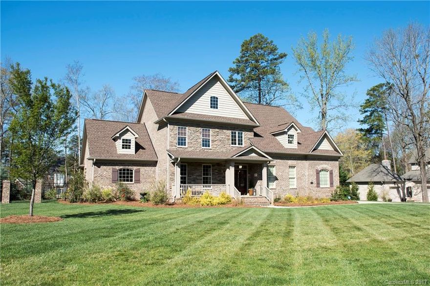 WELCOME HOME!4 side brick! Stone/cedar v shake accent-European design-on site custom bldr! Real HW flrs,2 sty GR-wall of windows-light/view patio-wd beams kit/brkfst ceiling-everything you expect even true walk-in pantry-GE Cafe range-chefs choice(gas/electric)Plantation shutters for many windows! Xlg MBR-CA closet built-ins!Bonus can be 2nd MBR w/FBA/closet!  2 xtr BRS/3rdFBA Custom tall garage cabs & hanging stg! PARK-LIKE YD,BRICK COLUMNS ACCENT FENCING,SCREENED PORCH,CUSTOM PATIO! ONE OWNER