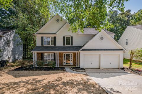 Photo of 7826 Leisure Lane, Huntersville, NC 28078 (MLS # 4303010)