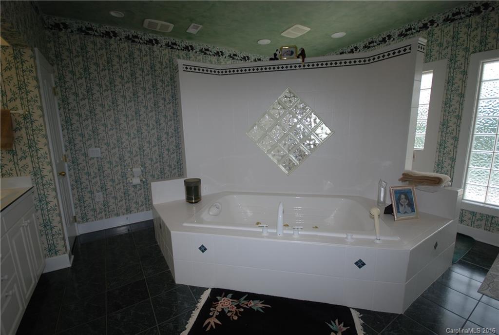 Seven Coves - Residential