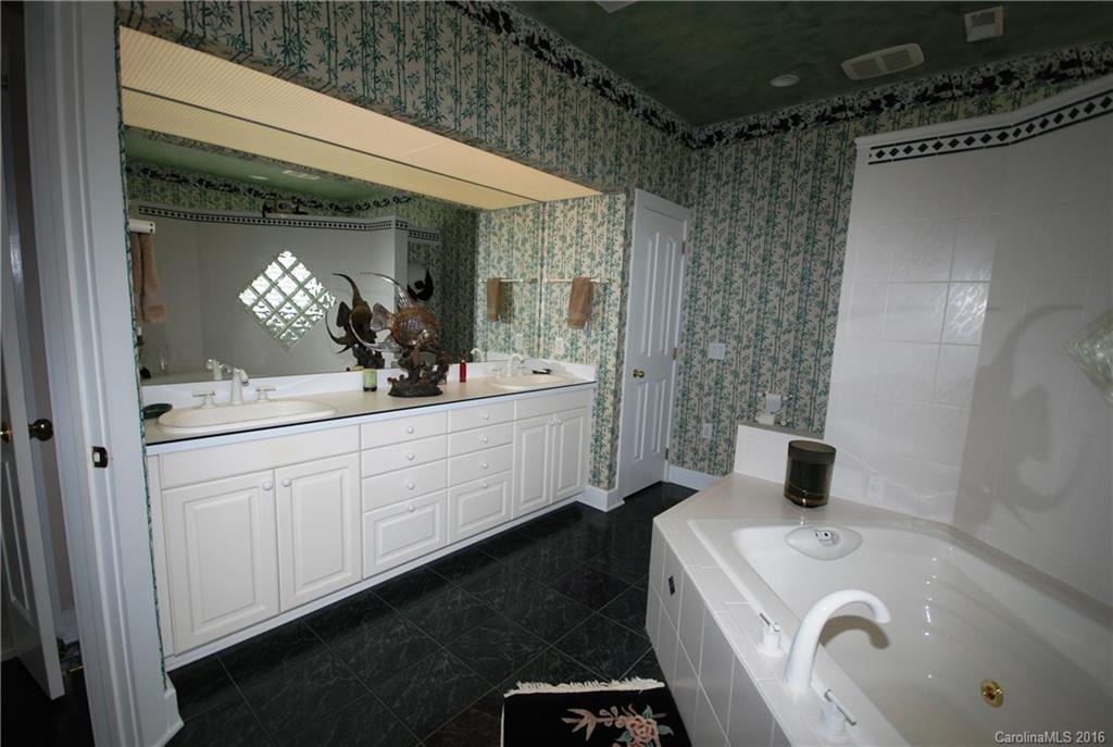 Seven Coves - Residential