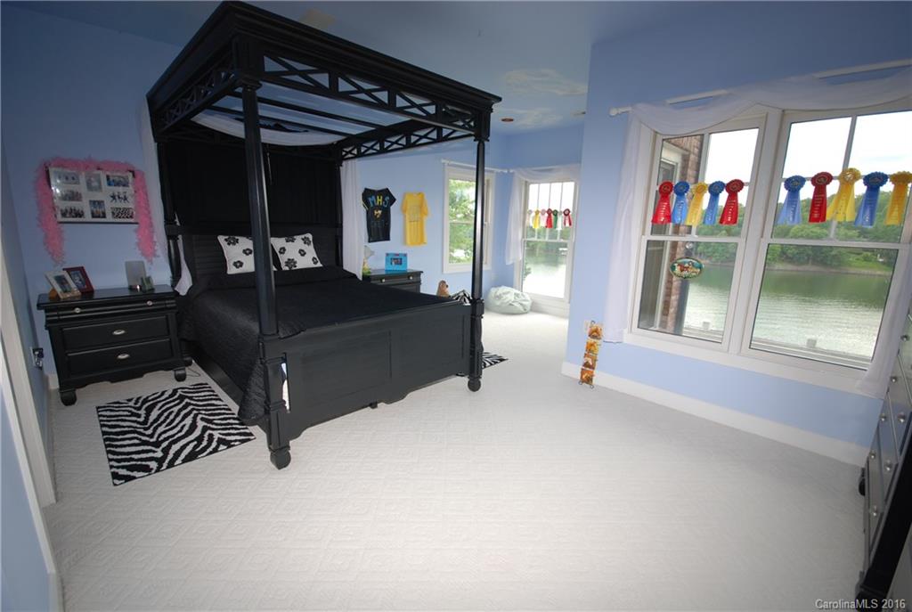 Seven Coves - Residential