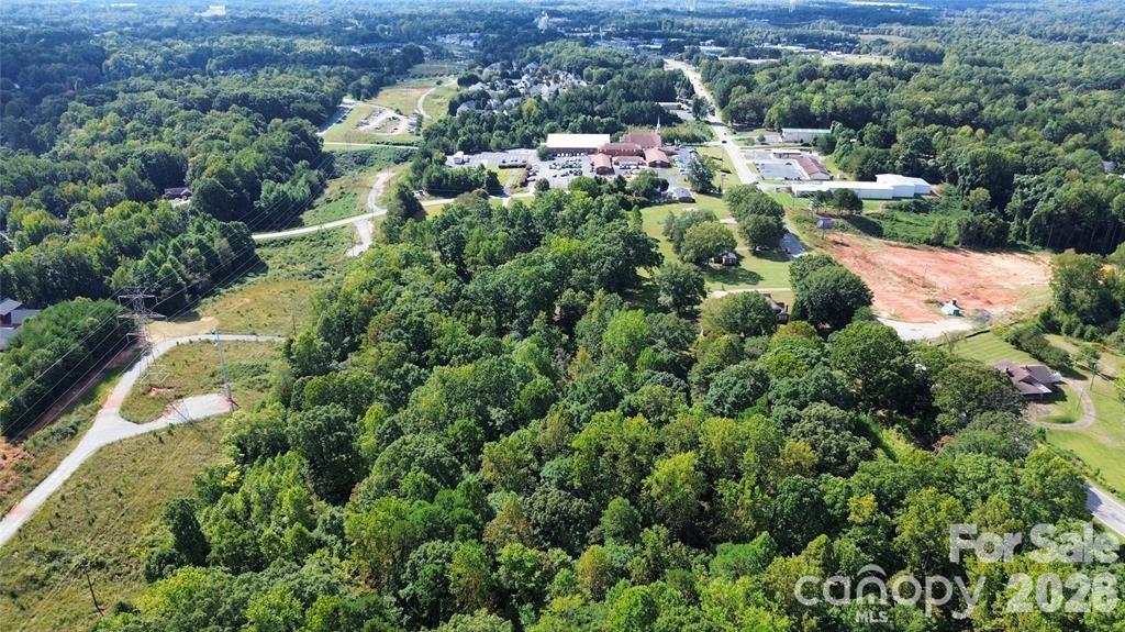 00 N NC Hwy 16 Business Highway