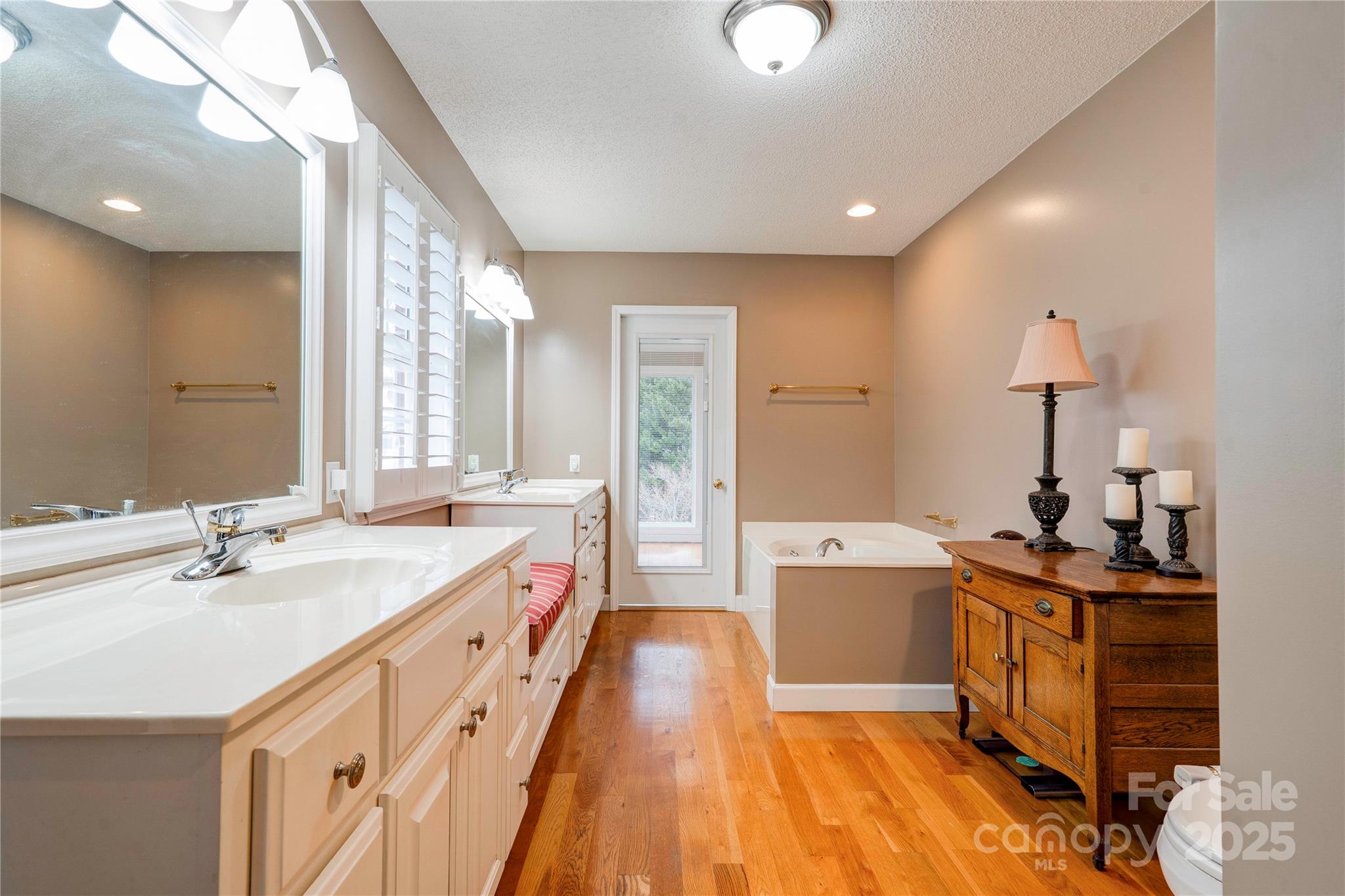 Belwood - Residential