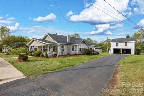 Photo of 271 N Main Street, Denton, NC 27239 (MLS # 4404890)