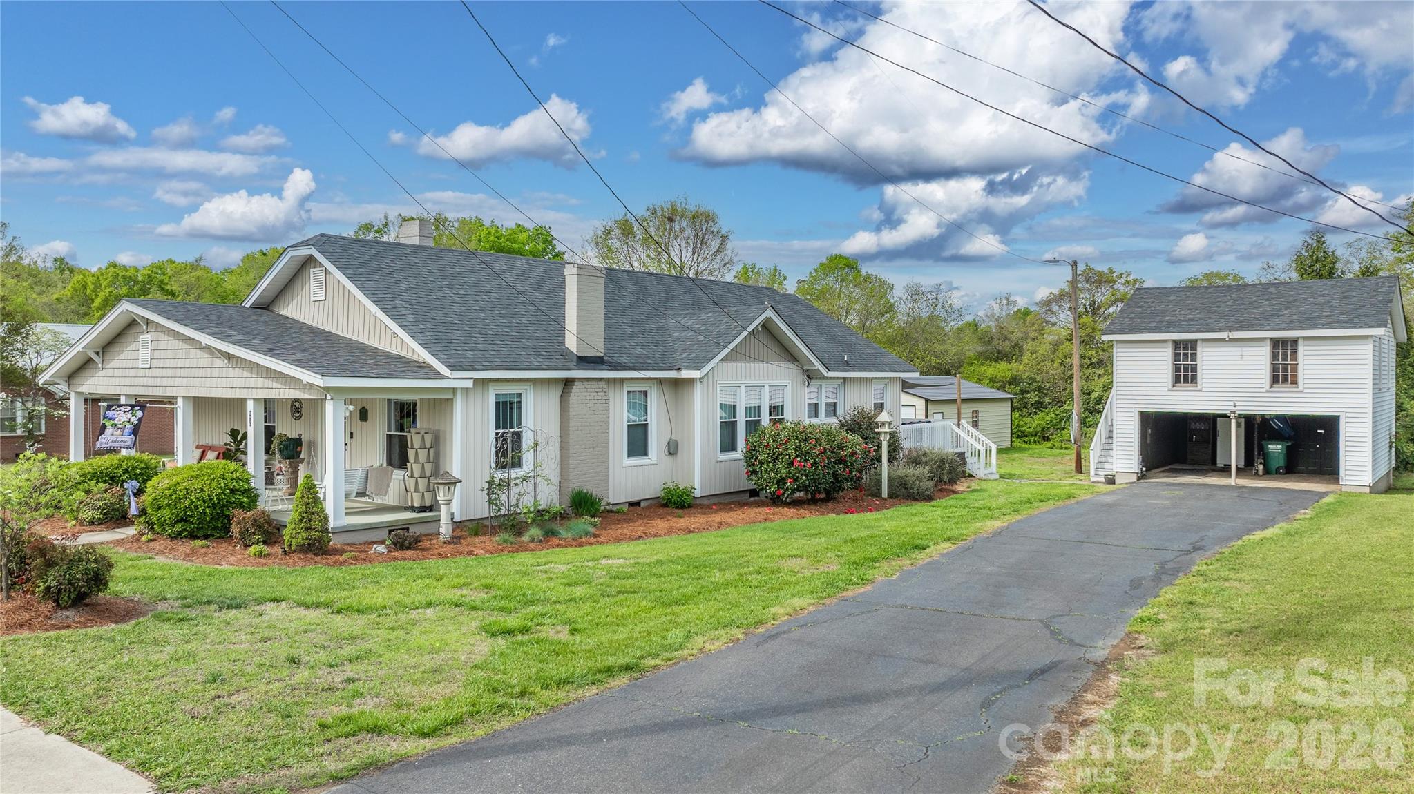 271 N Main Street
