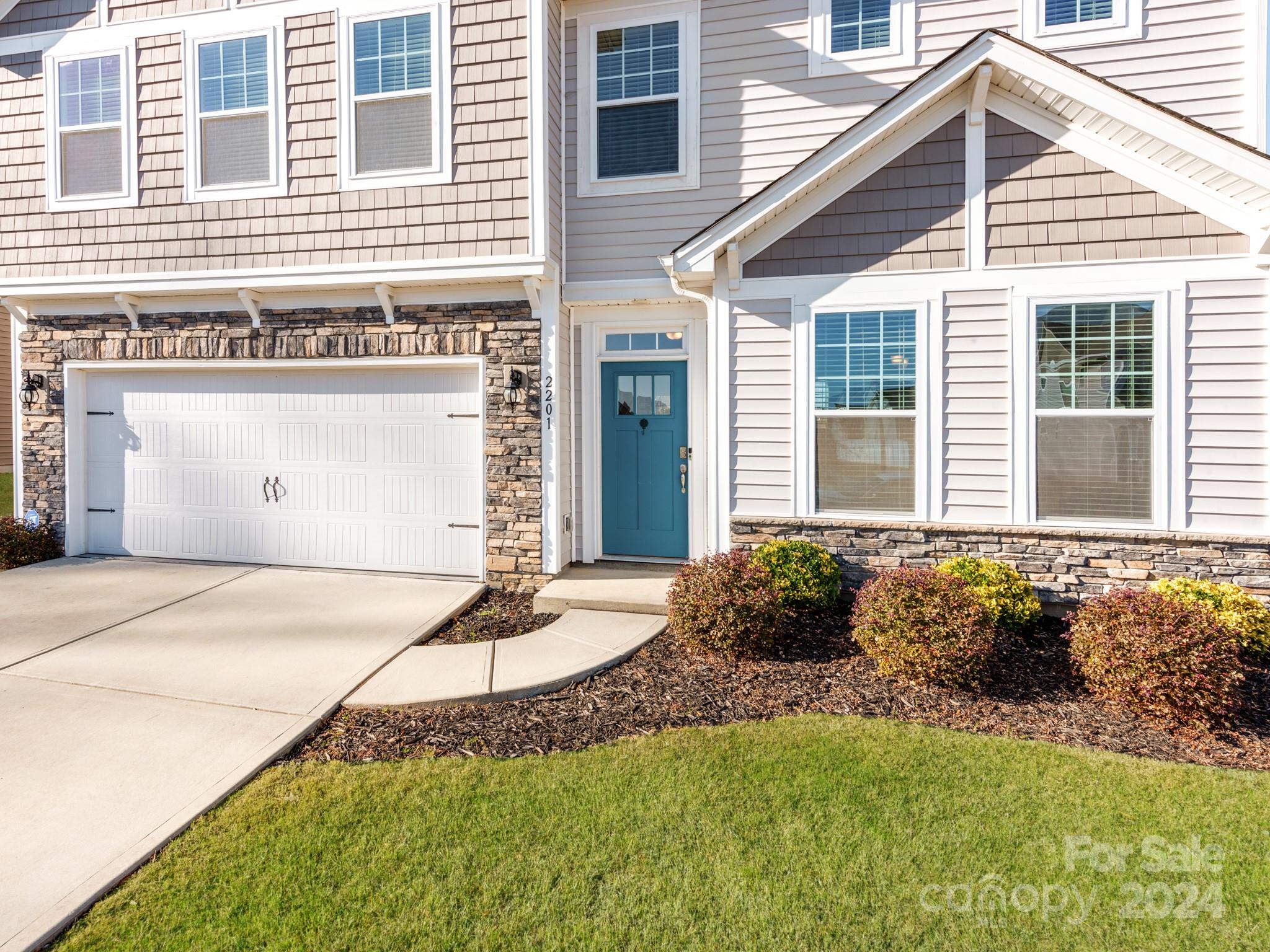 Austin Corners - Residential