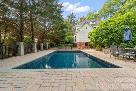 Photo of 602 N Main Street, Davidson, NC 28036 (MLS # 4376651)