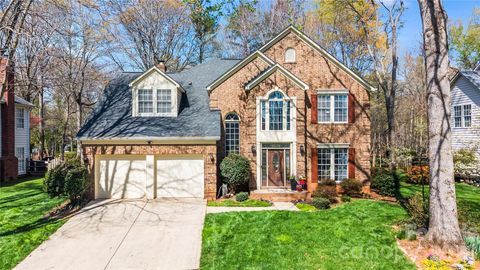 Photo of 15325 Great Glen Lane, Huntersville, NC 28078 (MLS # 4358599)