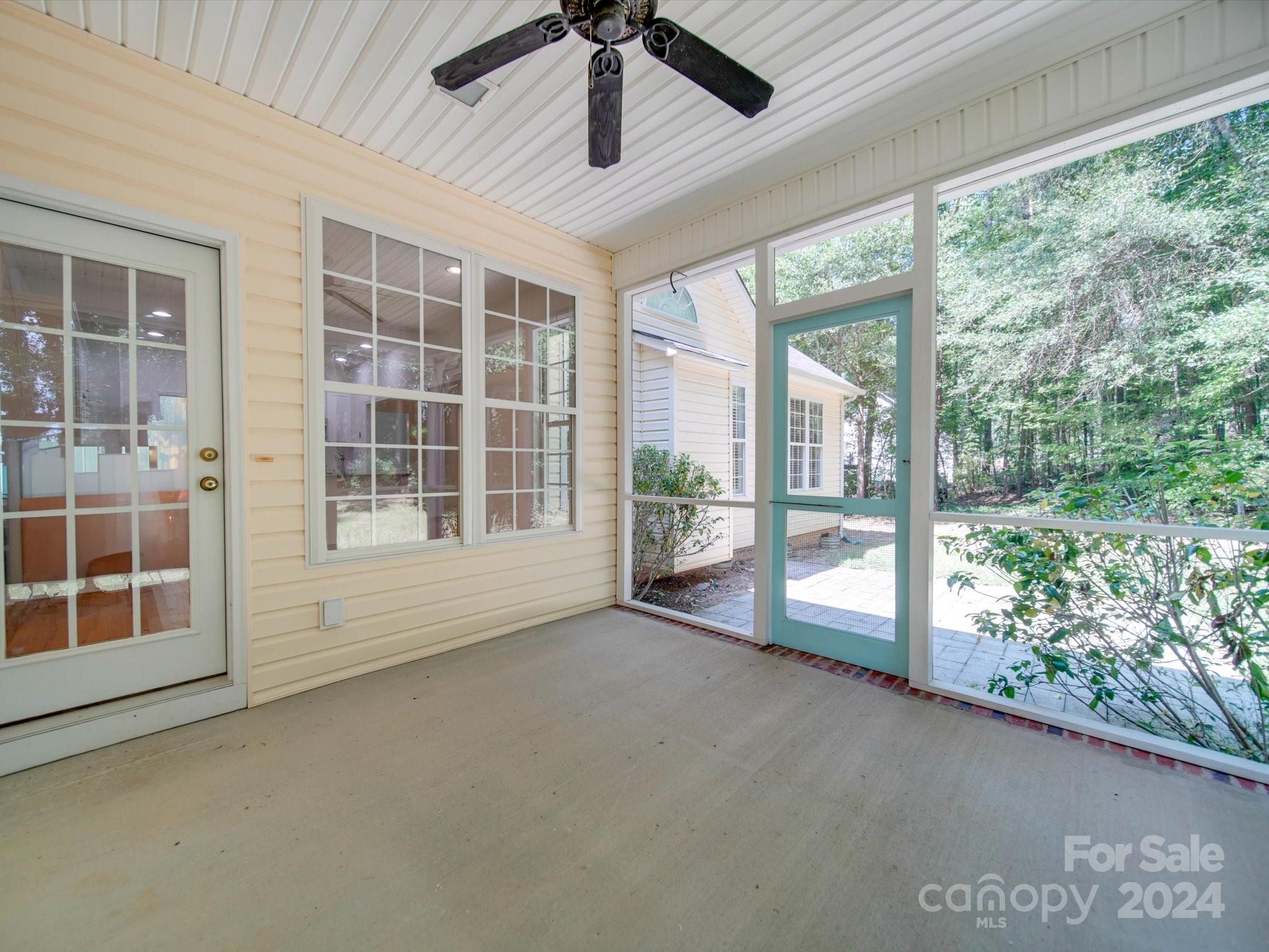 Stonebridge Crossing - Residential