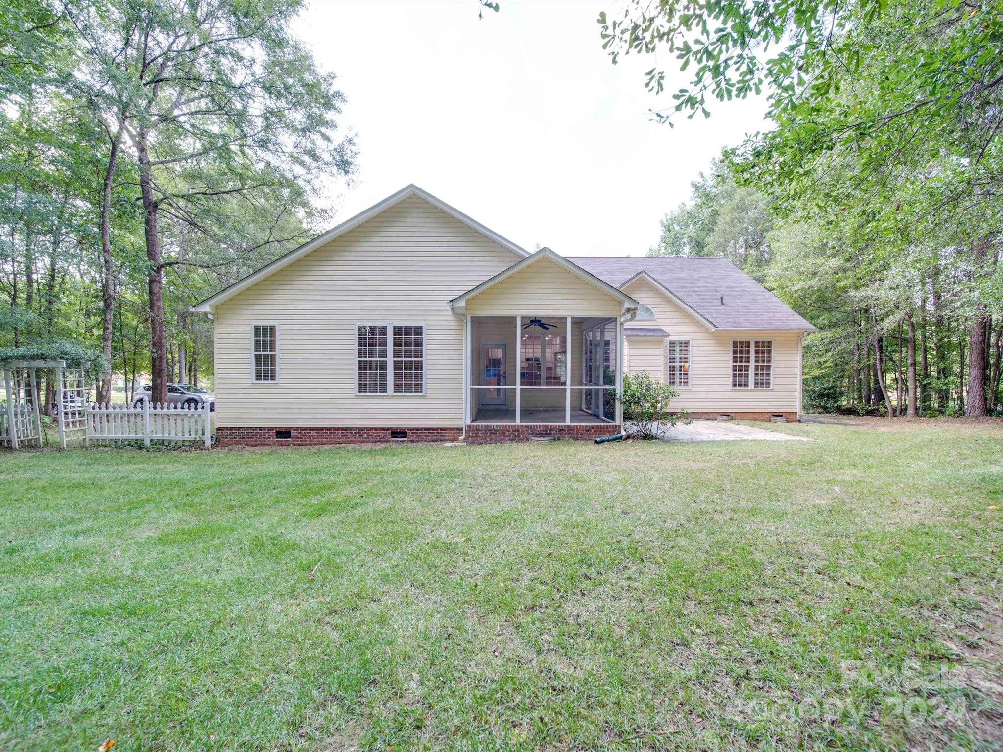 Stonebridge Crossing - Residential