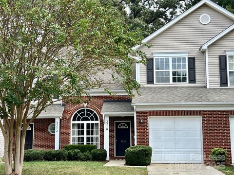 Photo of 3210 Summerfield Ridge Lane, Matthews, NC 28105 (MLS # 4302054)