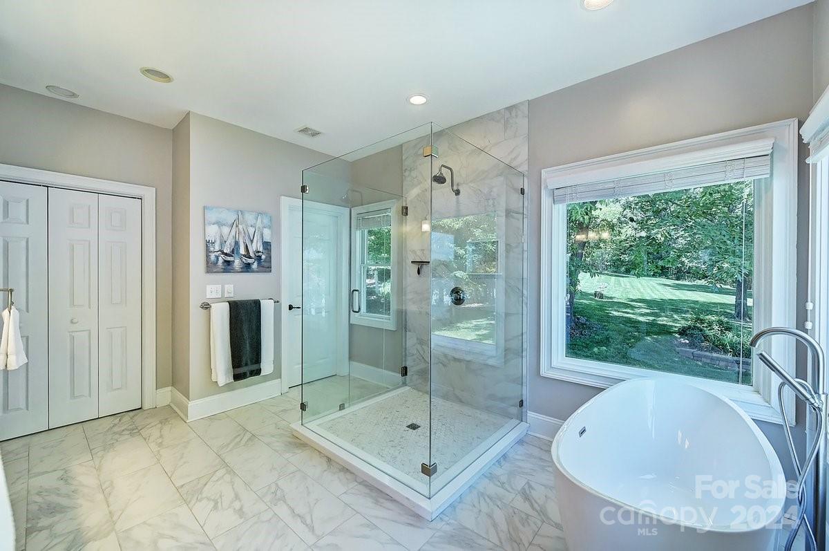 Lakepointe South - Residential