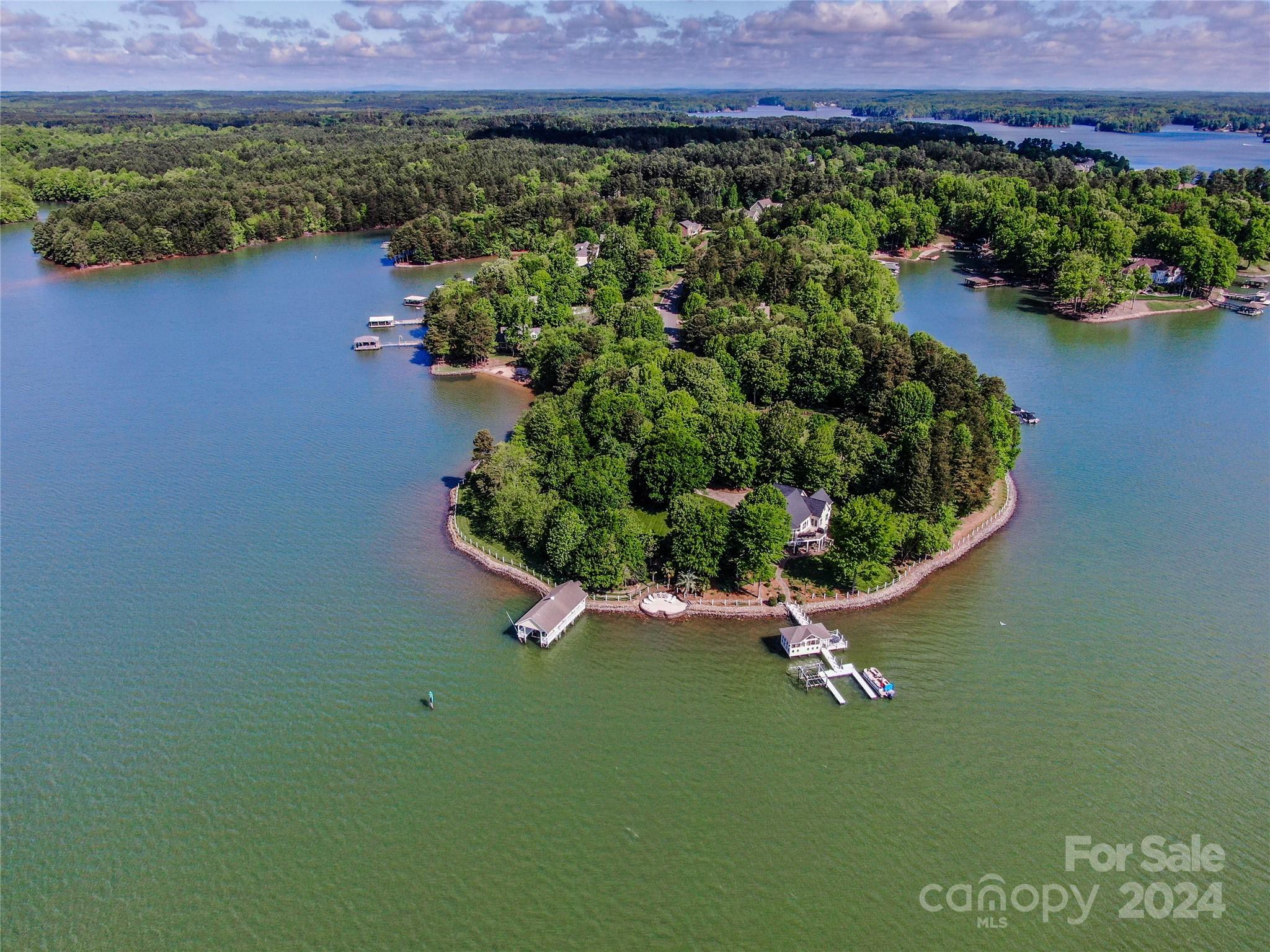 Lakepointe South - Residential