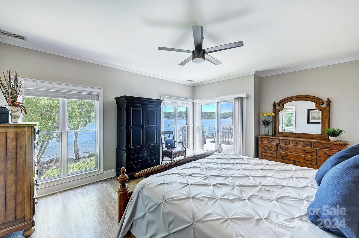 Lakepointe South - Residential