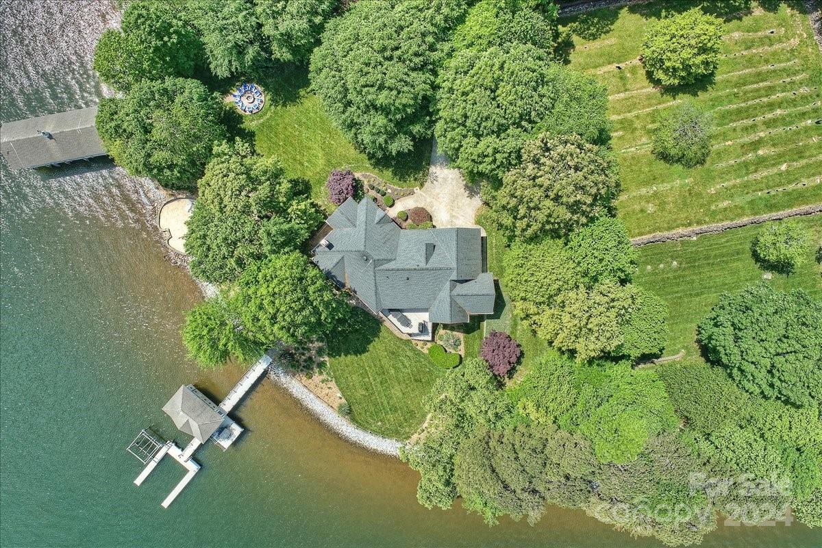 Lakepointe South - Residential