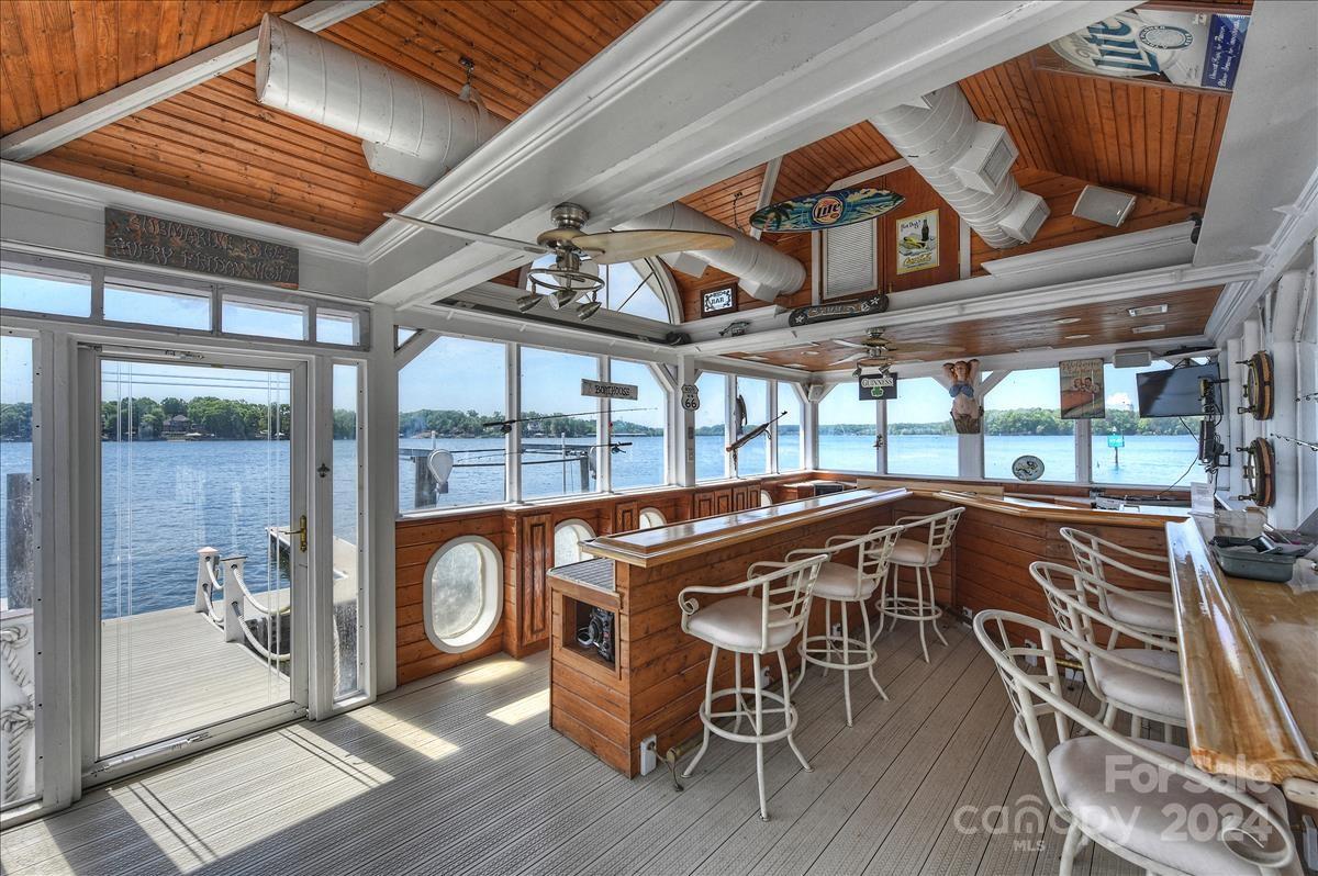 Lakepointe South - Residential