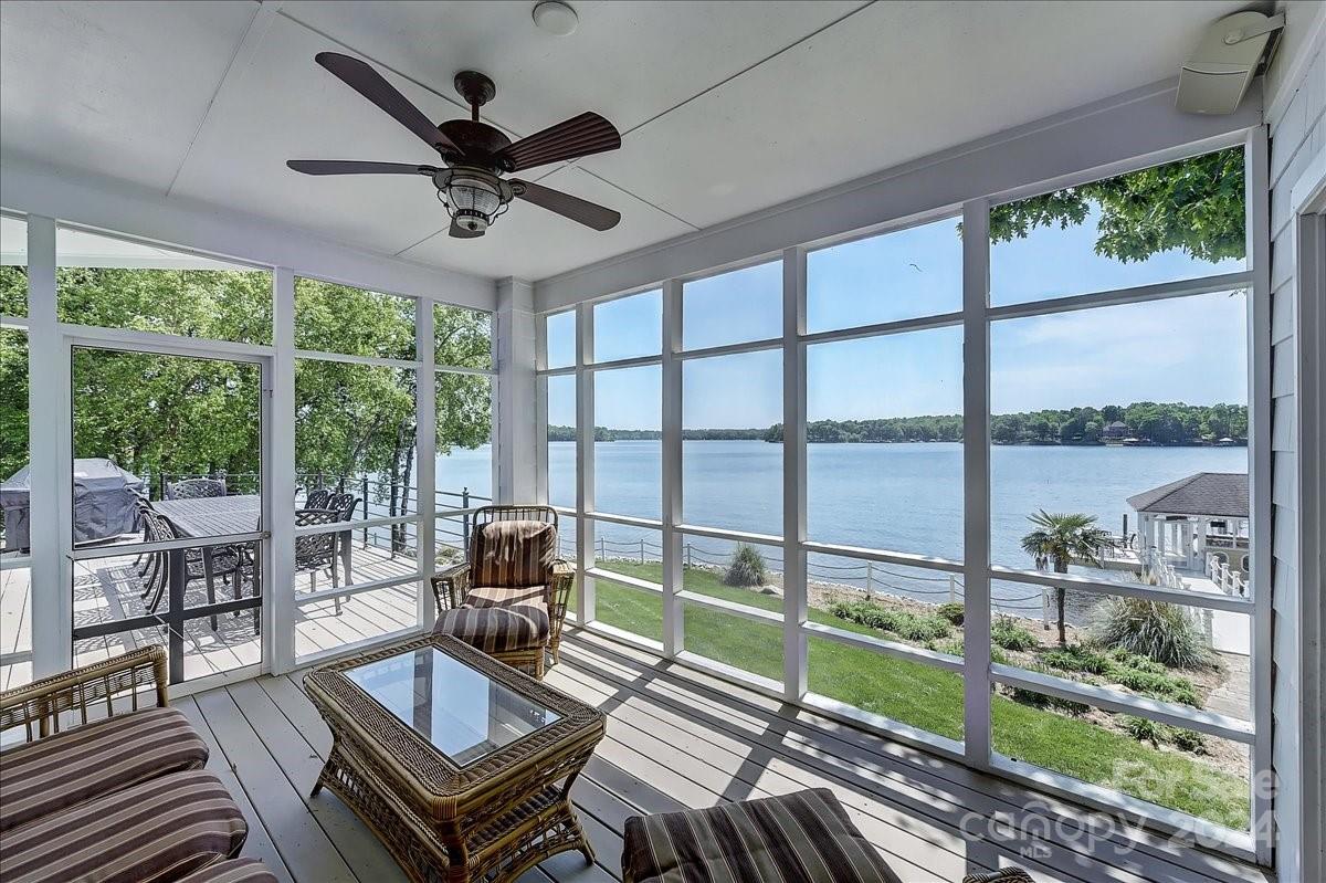 Lakepointe South - Residential